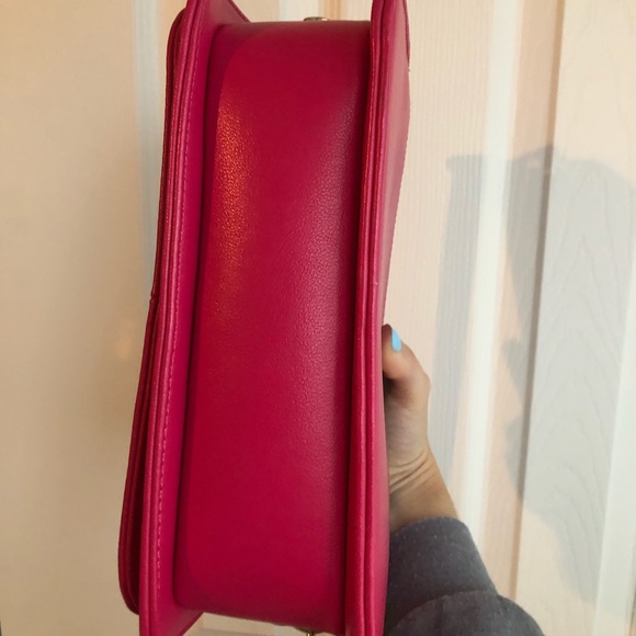 Nicole Lee cross body bag - Picture 5 of 6